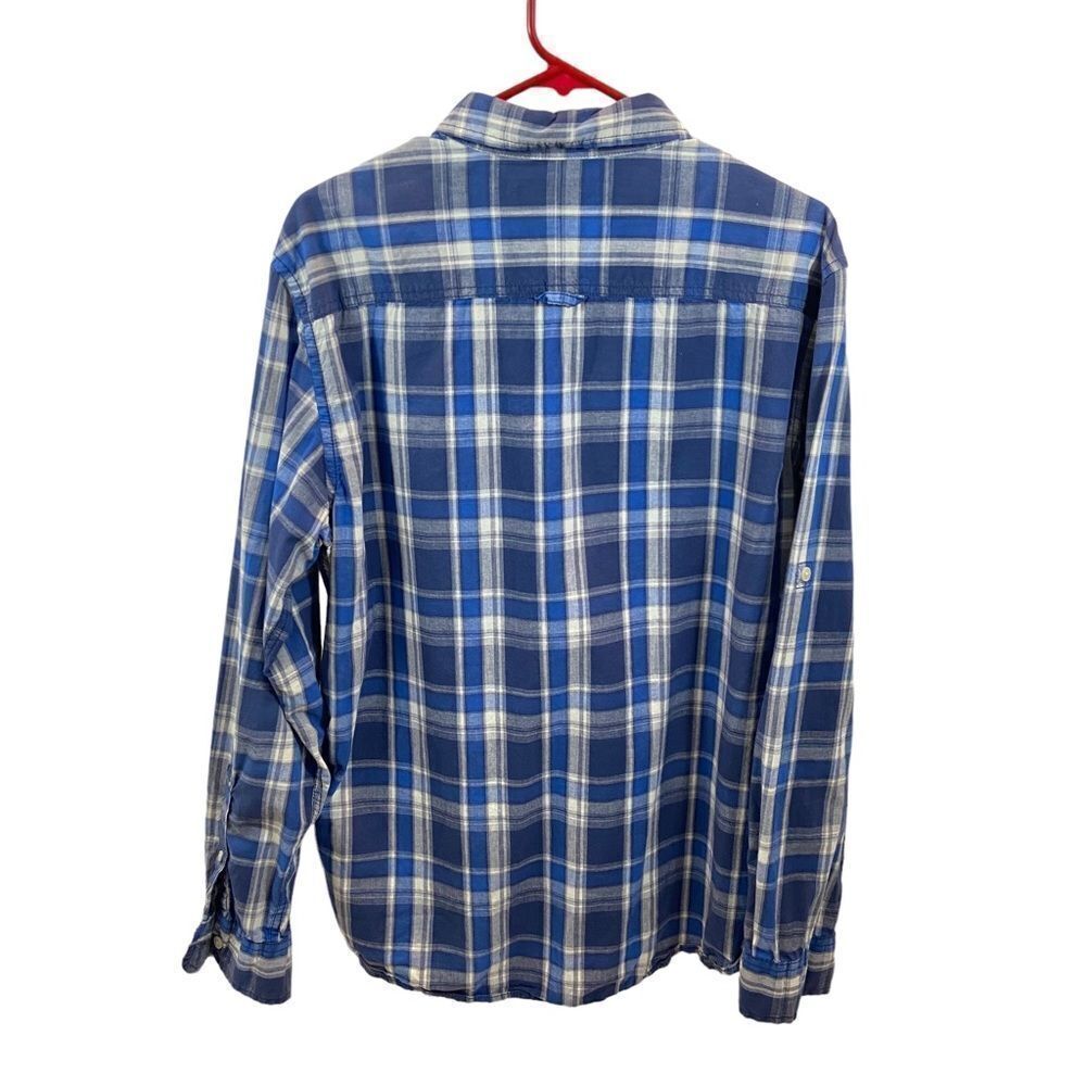 Lot of Two Mens Casual Long Sleeve Button Down Shirt Medium and Large - Picture 5 of 10